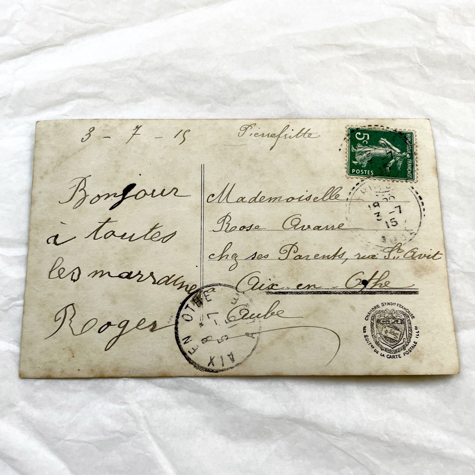 1910s - Vintage French Postcard - Hand Tinted Pansy Bouquet Vase Lace - Romantic Floral Art Deco Era Ephemera - Collectible Memorabilia