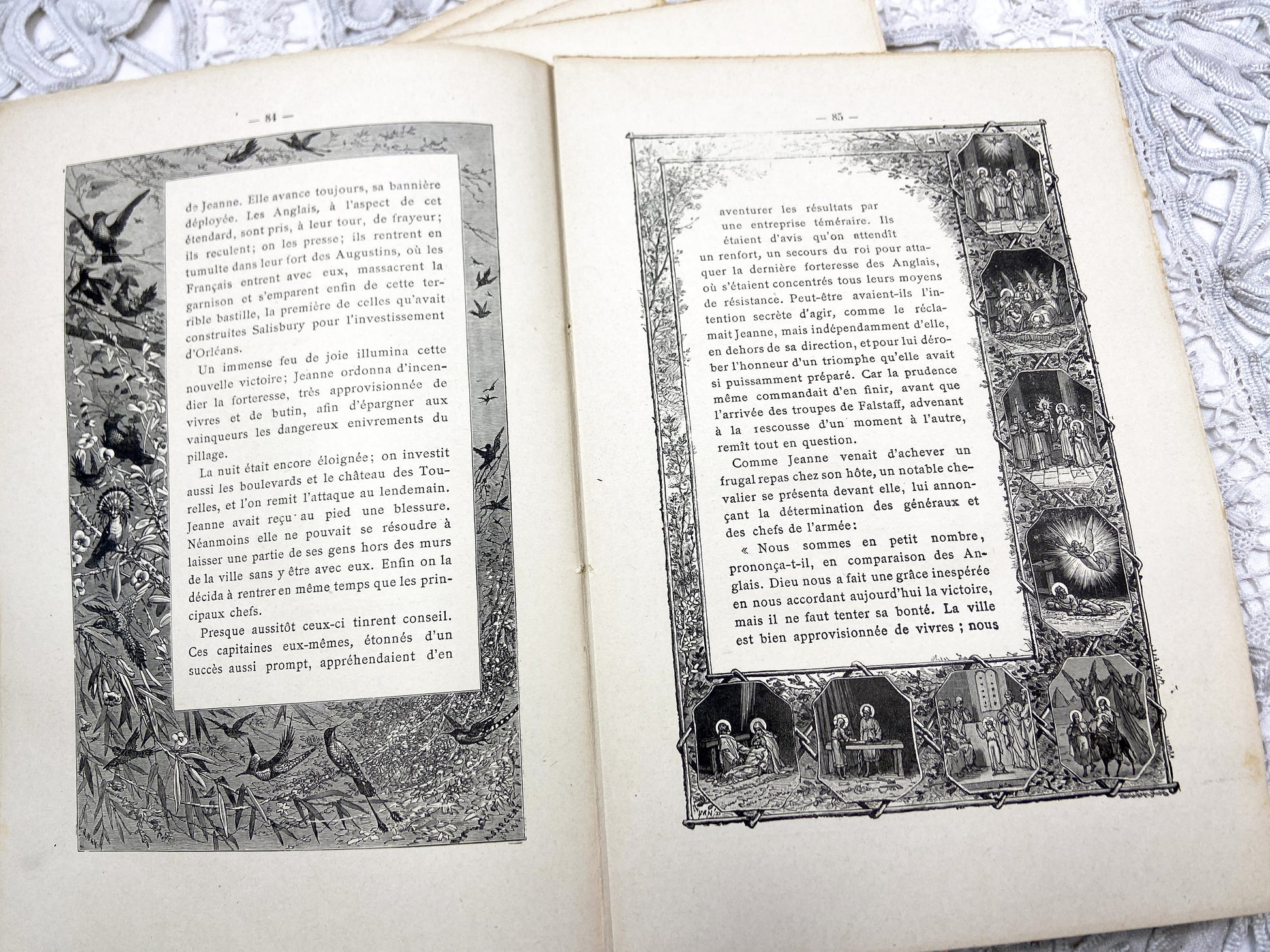 1880s – Set of 16 engraved sheets with ornate borders and French text - Antique illustrated book pages
