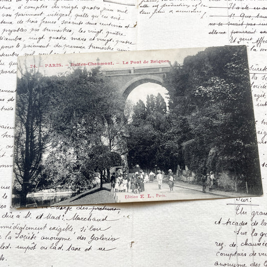 1900s - Vintage Postcard - Paris Buttes-Chaumont Park - Le Pont De Briques - Historic French Architecture - Early 20th Century Scene
