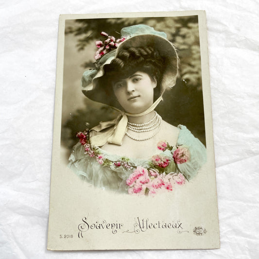 1900s - Vintage French Hand-Colored Postcard - Elegant Woman Portrait - Edwardian Belle Epoque Fashion - Sentimental Souvenir Card