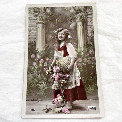 1900s - Vintage French Postcard - Young Girl With Rose Basket - Souvenir Affectueux Antique Greeting Card - Hand Tinted Edwardian Art