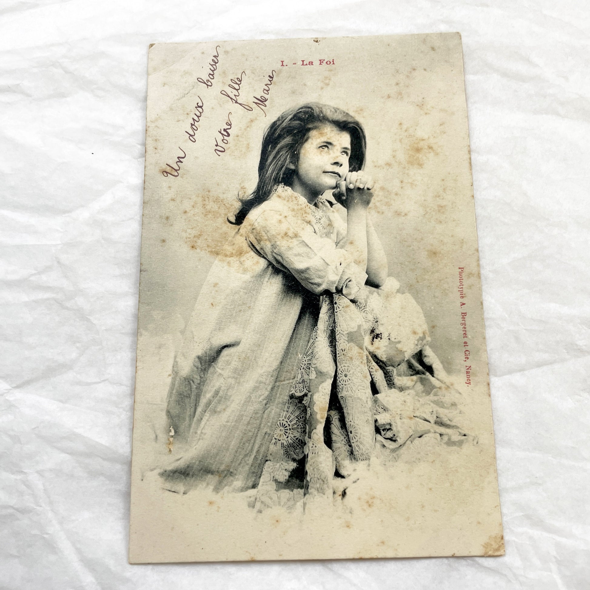 1900s - Antique French Postcard - Praying Child Portrait - La Foi Religious Ephemera - Bergeret Nancy - Handwritten Message - Vintage Photo