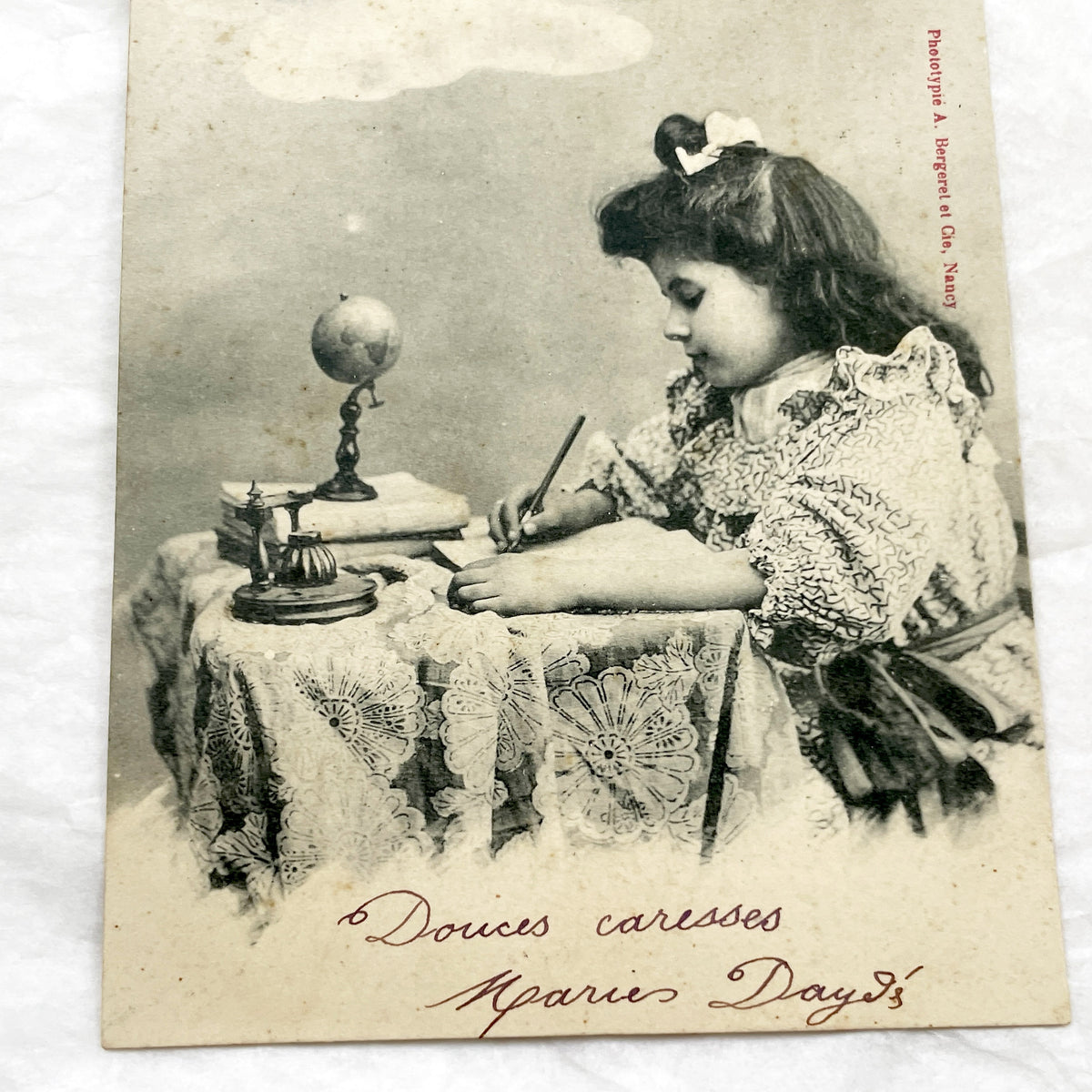 1900s - Antique French Phototypie Postcard - Young Girl Writing At Desk - L'Espérance Hope Theme - Bergeret Publisher - Education Scene