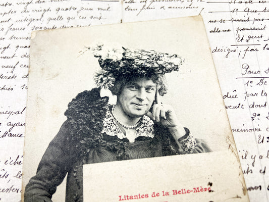 1900s - Antique French Humorous Postcard - Mother-In-Law Litanies - Theatrical Portrait - Drag Artist Photo - Paris 1905