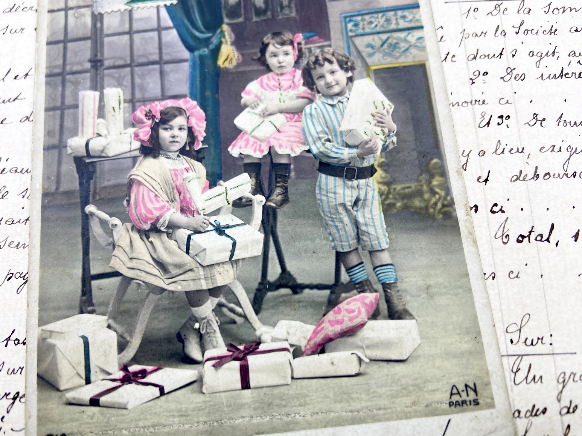 1900s - Antique French Postcard - Charming Children Receiving Gifts - Hand-Tinted Festive Scene - Paris Ephemera Art - Old Gourmands Card