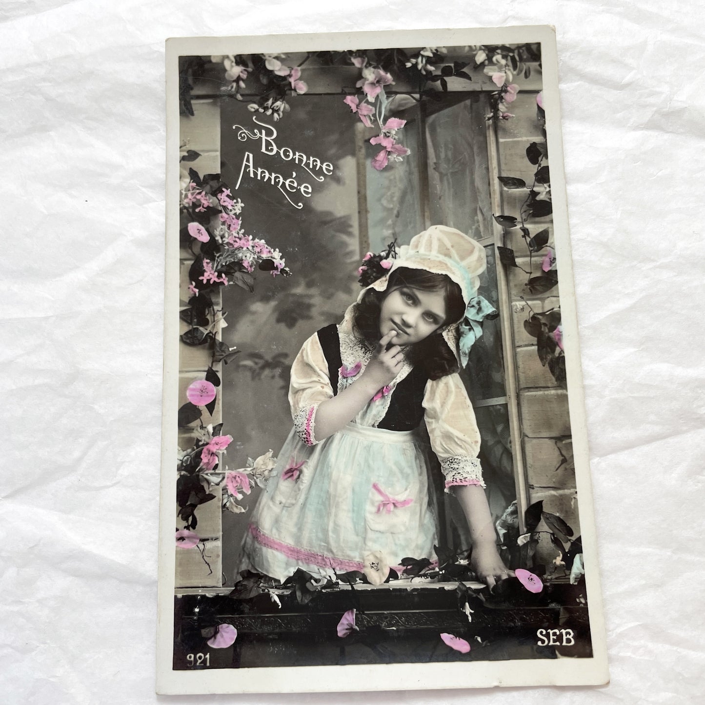 1900s - Antique French Bonne Année Postcard - Hand-Tinted Portrait Of Thoughtful Young Girl In Traditional Dress - Early 20th Century Charm