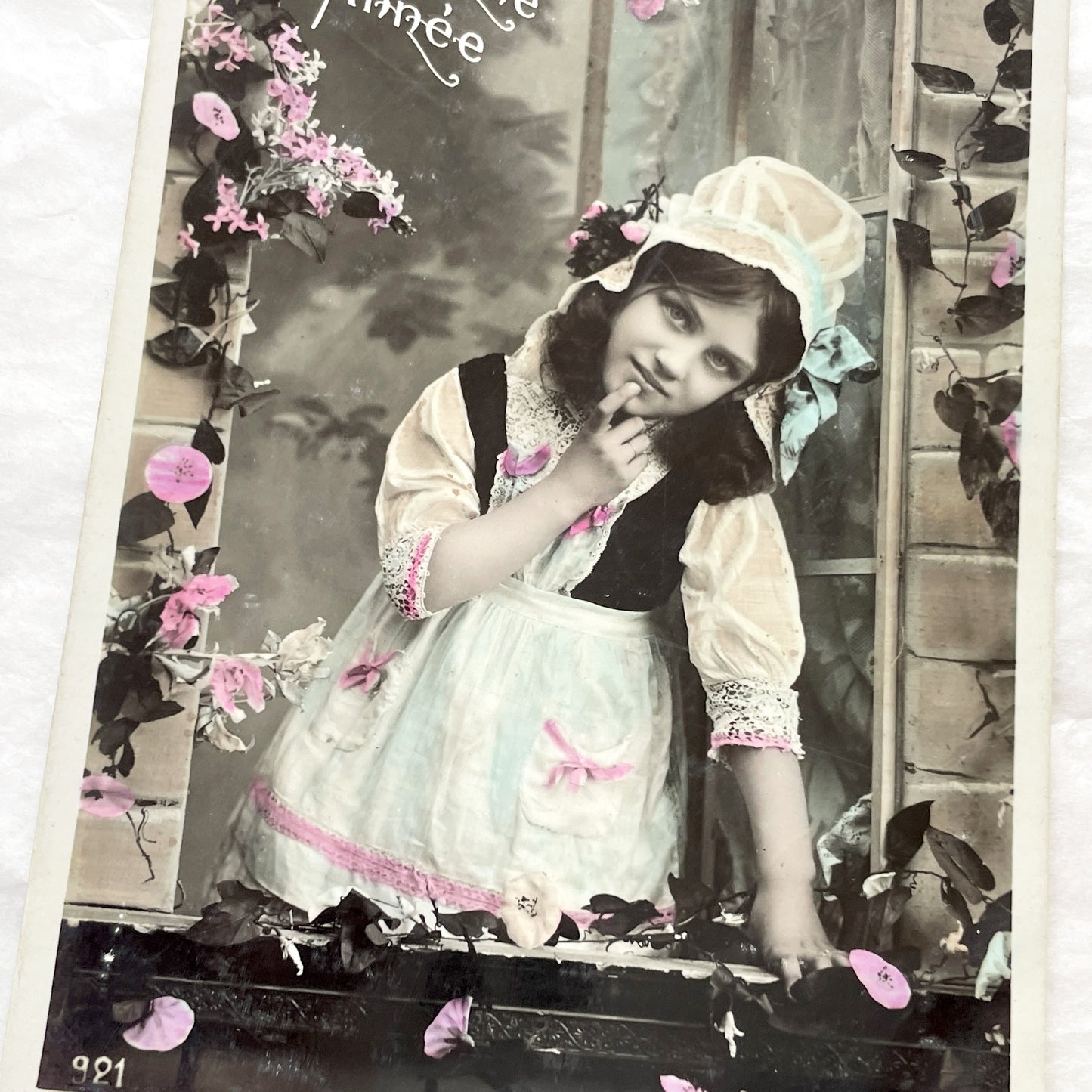 1900s - Antique French Bonne Année Postcard - Hand-Tinted Portrait Of Thoughtful Young Girl In Traditional Dress - Early 20th Century Charm