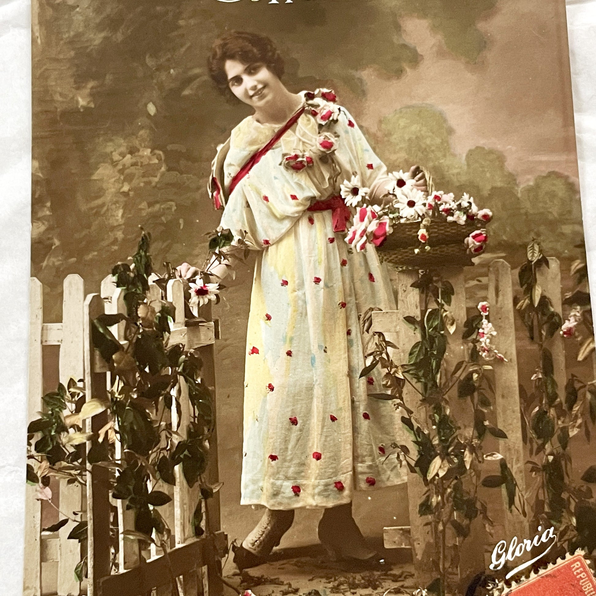 1900s - Vintage French New Year Postcard - Elegant Woman - Floral Theme - Hand-Colored Photo - Bonne Annee Greeting - Antique Ephemera