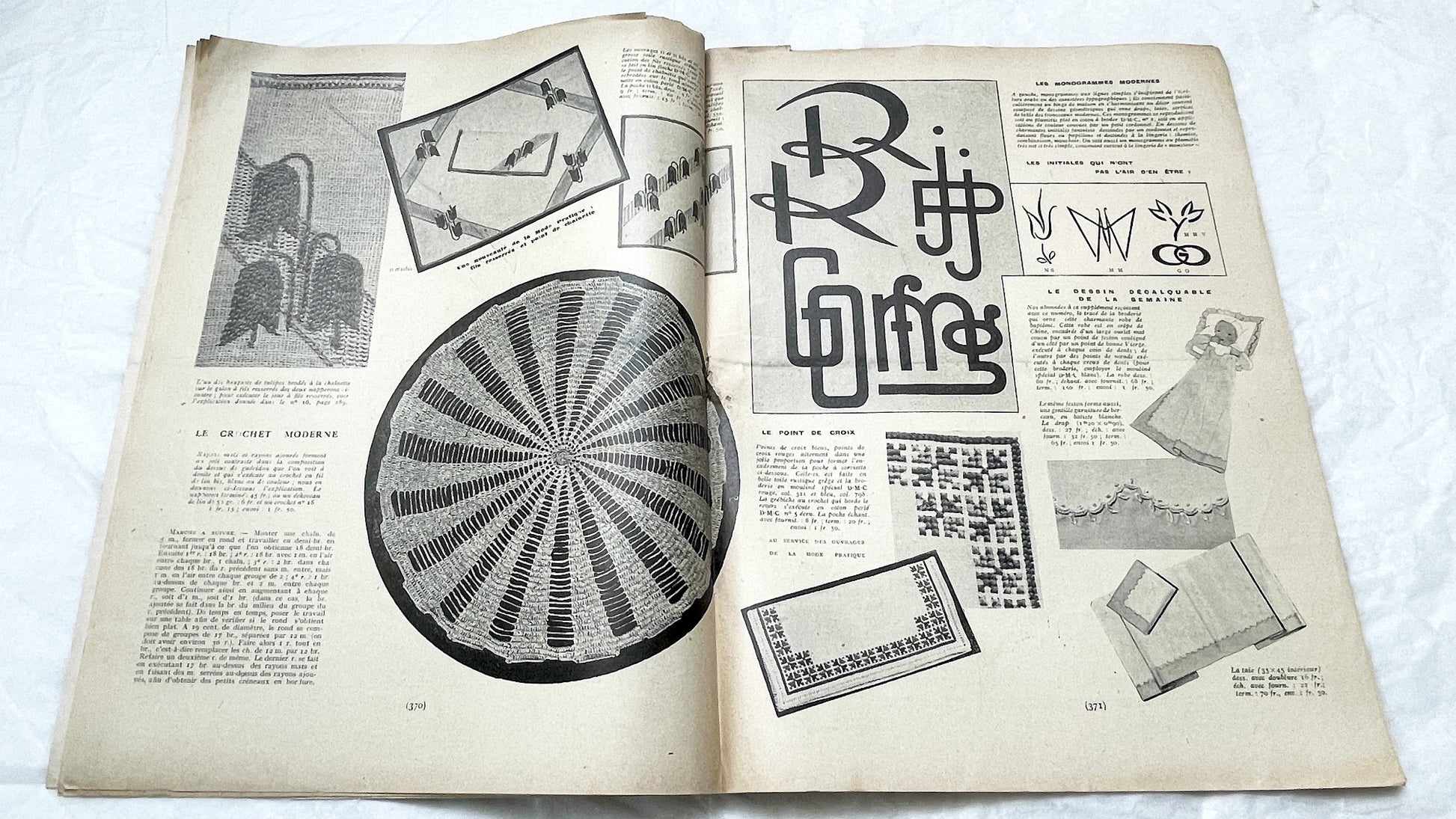 1930s - Vintage French Mode Pratique Fashion Magazine - Chanel Afternoon Dress - Sewing Patterns - Homemaking - Timeless Style & Elegance