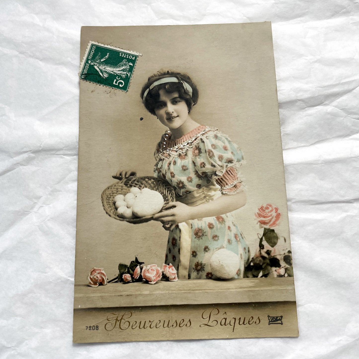 1900s - 2 Vintage French Easter Postcard s - Antique Women Portraits - Heureuses Pâques Holiday Ephemera - Rare Collectible Seasonal Cards