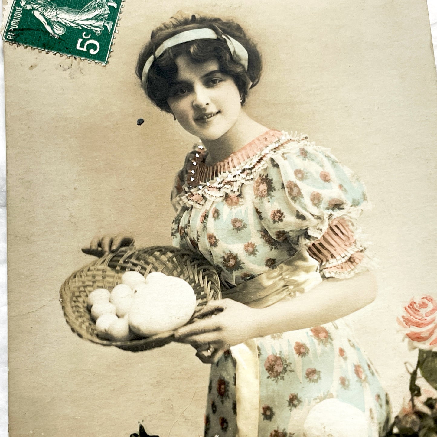 1900s - 2 Vintage French Easter Postcard s - Antique Women Portraits - Heureuses Pâques Holiday Ephemera - Rare Collectible Seasonal Cards