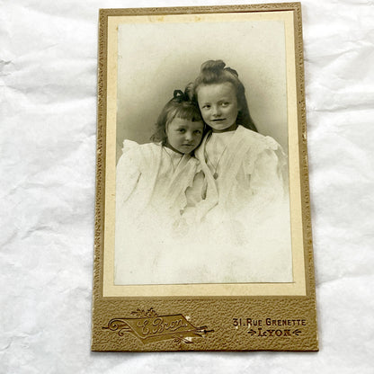 1900s - Vintage Cabinet Card - French Studio Portrait of Two Young Girls - E. Bron Photographer - 31 Rue Grenette Lyon, France