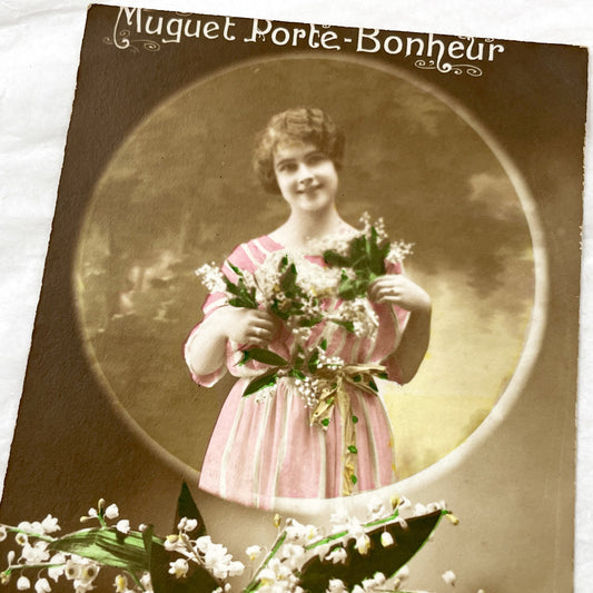 1910s - French Muguet Porte-Bonheur Postcard - Vintage Lily Of The Valley Lucky Charm - Smiling Woman Sepia Hand-Tinted - Collectible Floral