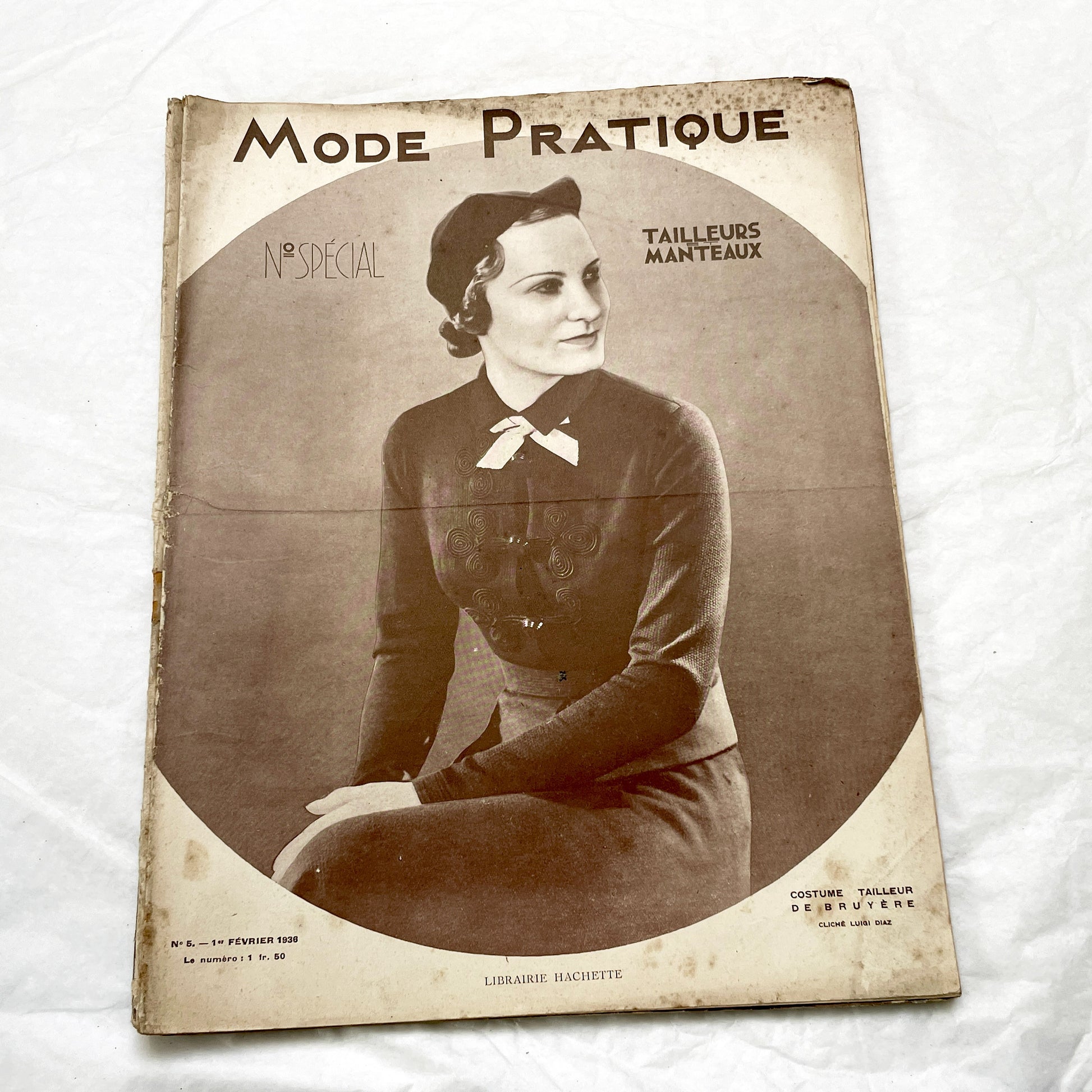1930s - Vintage French Fashion Magazine Mode Pratique - Tailleurs Manteaux Special Issue - Women's Clothing Patterns - Hachette