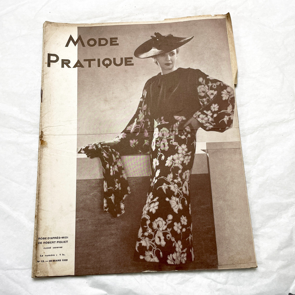 1930s - French Fashion Magazine Vintage Sewing Patterns Women's Style - Historical Apparel - Couture - Collectible Periodical
