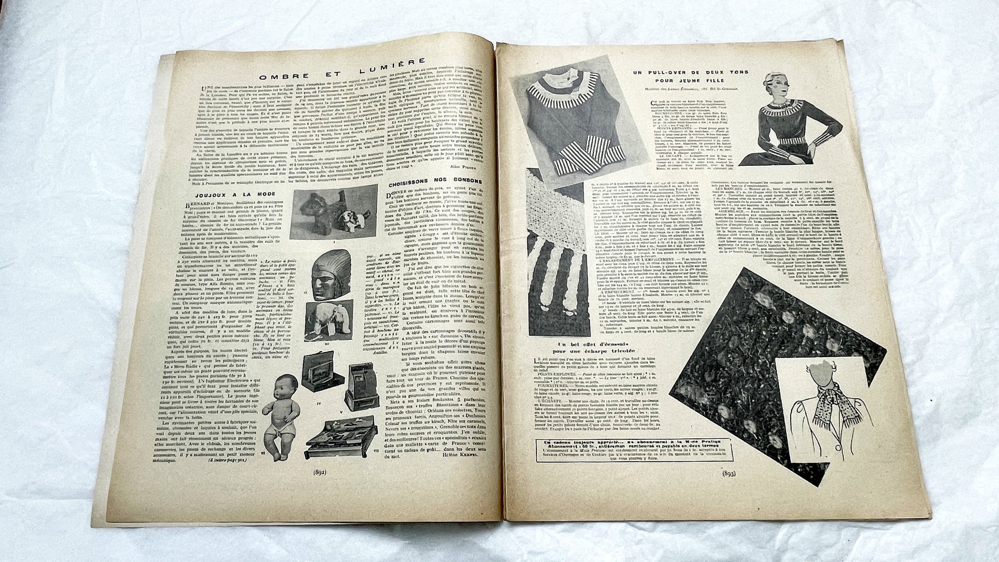 1930s - Vintage French Fashion Magazine - Mode Pratique - Original Period Style - Sewing Patterns - Classic Elegance - Collectible