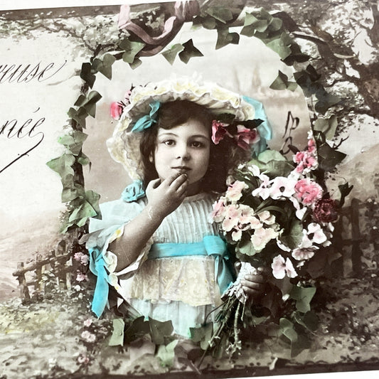 1910s - French New Year Postcard - Hand-Colored Young Girl Portrait with Flowers - Edwardian Era Greeting Card - Paris Art Publishers