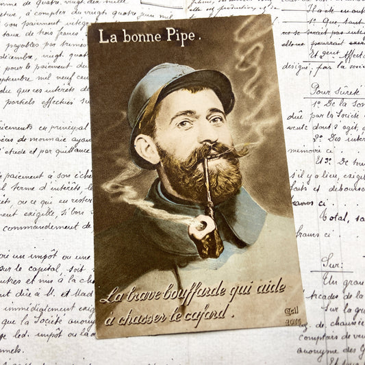 1910s - Vintage French Soldier Pipe Postcard - World War One Era Morale Booster - Antique Illustrated Greeting Card Collectible