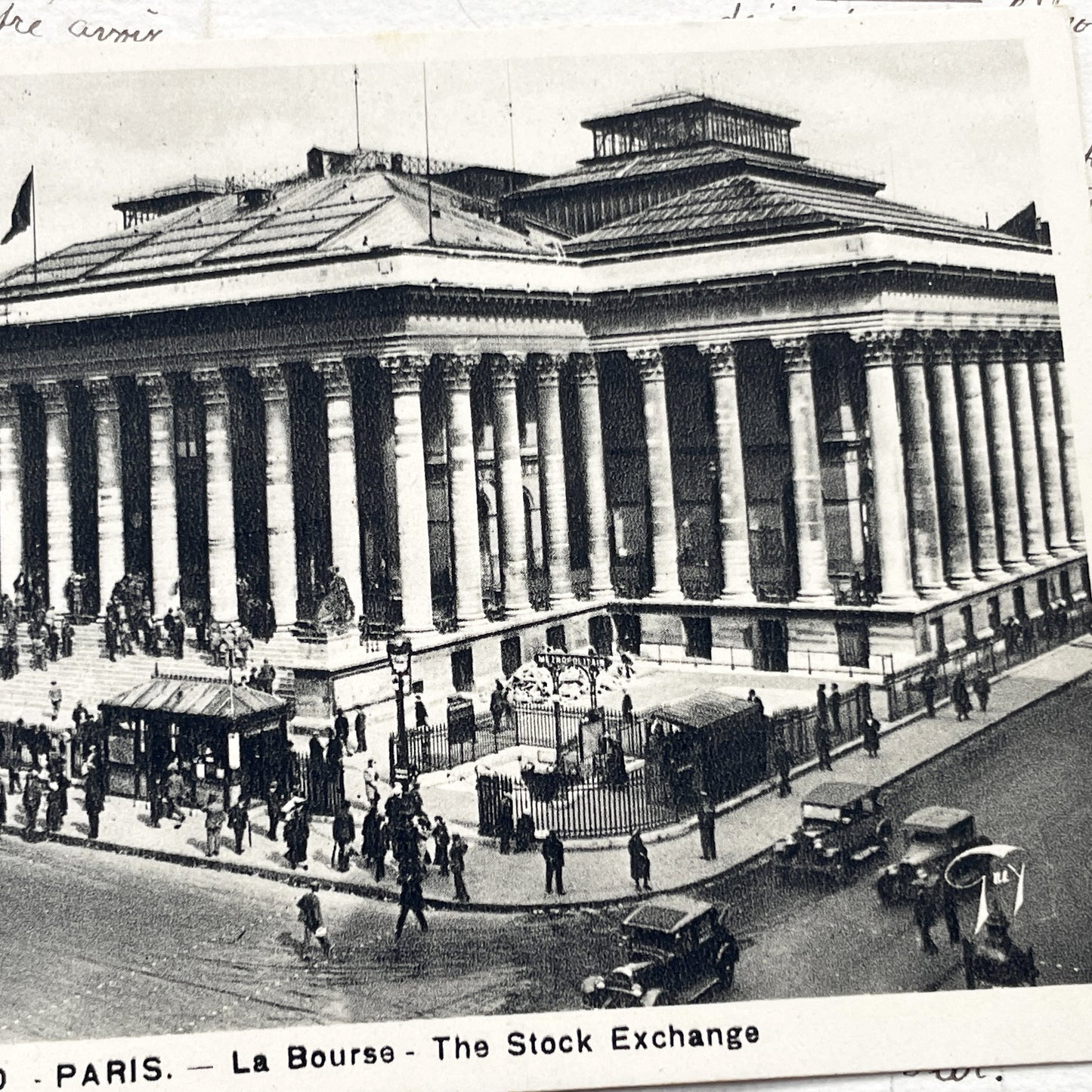 1930s - Paris La Bourse - Vintage French Stock Exchange Postcard - Palais Brongniart Street Scene - Black & White Photo Old Car