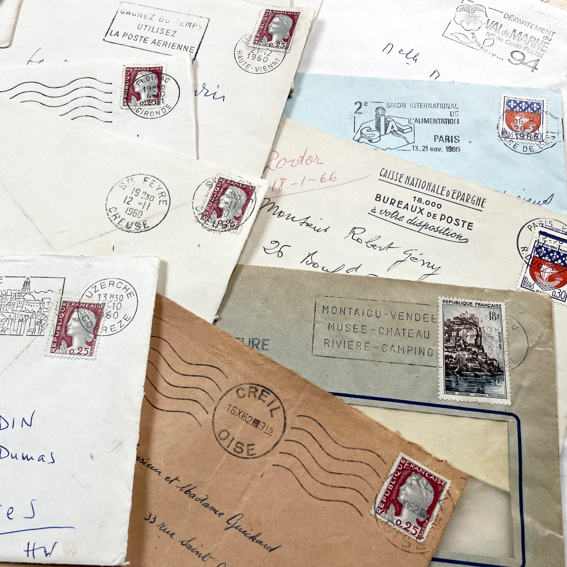 1960s - 30 French half-envelopes - Without letters inside - 1960s Ephemera for Junk Journals, Collage & Paper Crafts