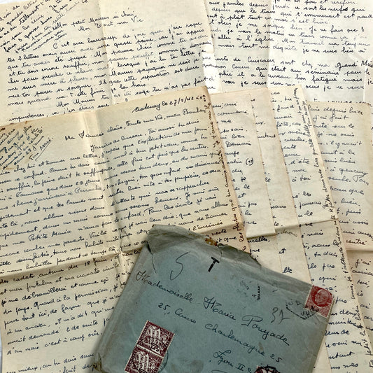 1940s - French Handwritten Love Letters - Vintage Romantic Correspondence - Intimate Personal Ephemera From Wartime France, Couple