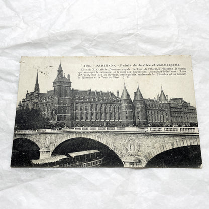 1920s - Vintage Paris Palais De Justice Conciergerie Postcard - Historic French Architecture - Seine River Bridge View