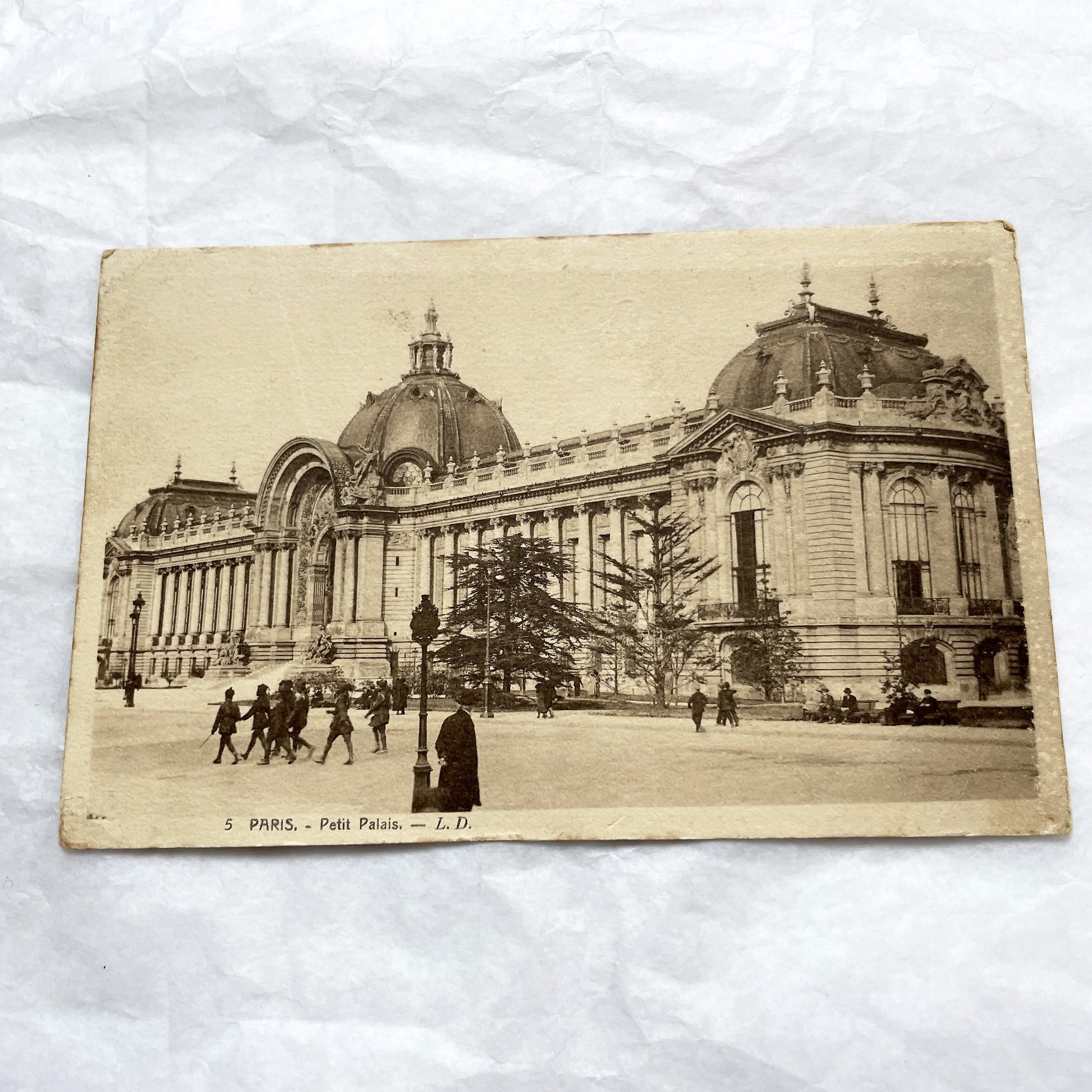 1920s - Vintage Paris Postcard - Petit Palais Beaux-Arts Architecture - Historic Parisian Landmark - French Capital City Collectible View