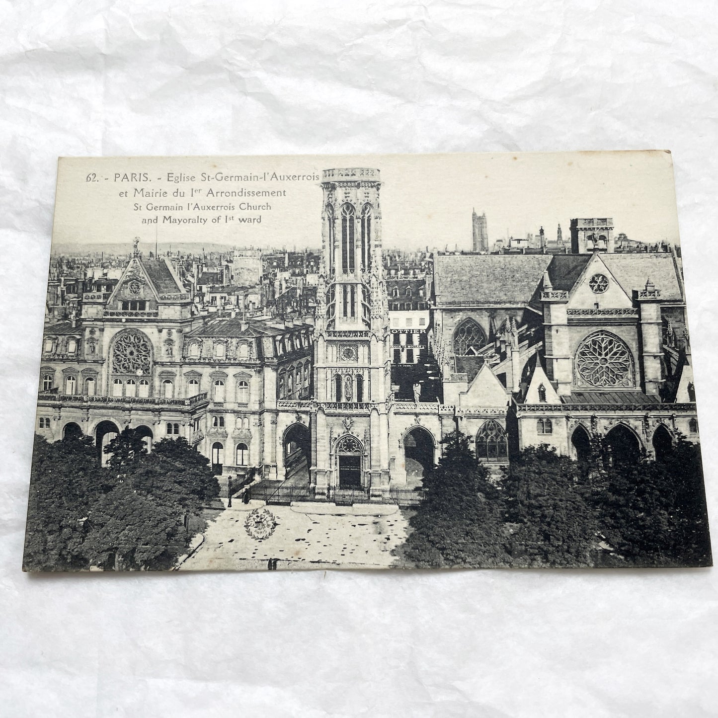 1900s - Vintage Paris Postcard - Eglise St-Germain-l'Auxerrois Church - Mairie du 1er Arrondissement - Historic French Capital View