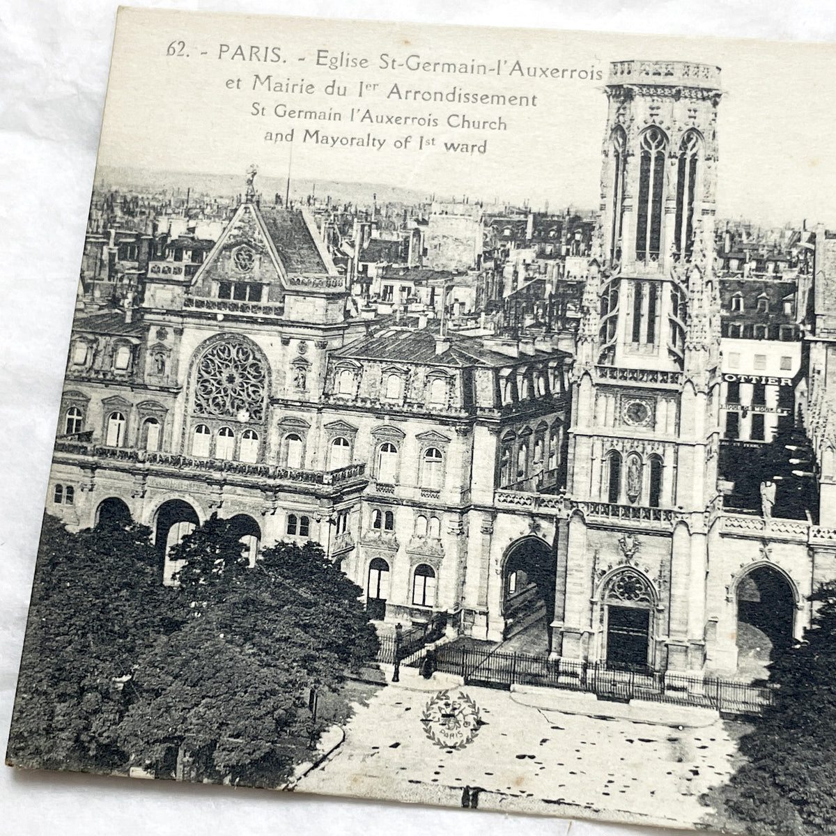 1900s - Vintage Paris Postcard - Eglise St-Germain-l'Auxerrois Church - Mairie du 1er Arrondissement - Historic French Capital View