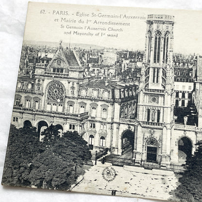1900s - Vintage Paris Postcard - Eglise St-Germain-l'Auxerrois Church - Mairie du 1er Arrondissement - Historic French Capital View