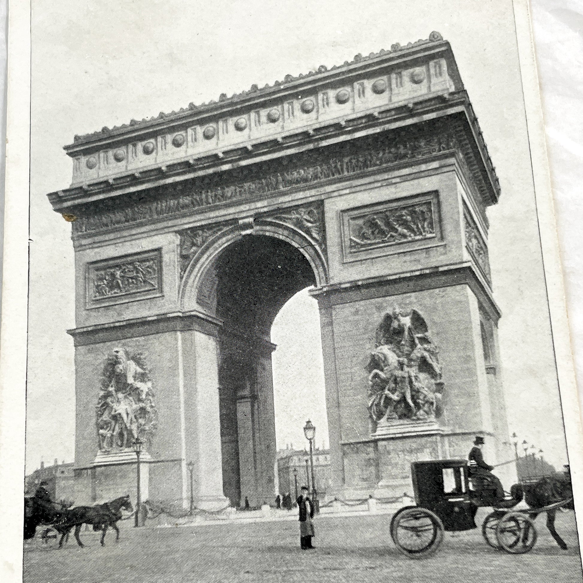 1900s - Vintage Paris Postcard - Arc de Triomphe Historic Monument - French Capital City Collectible - Old Black and White Street Scene