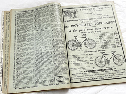 1930s – French Magazine - Le Chasseur Français - French vintage illustrated lifestyle & advertising publication