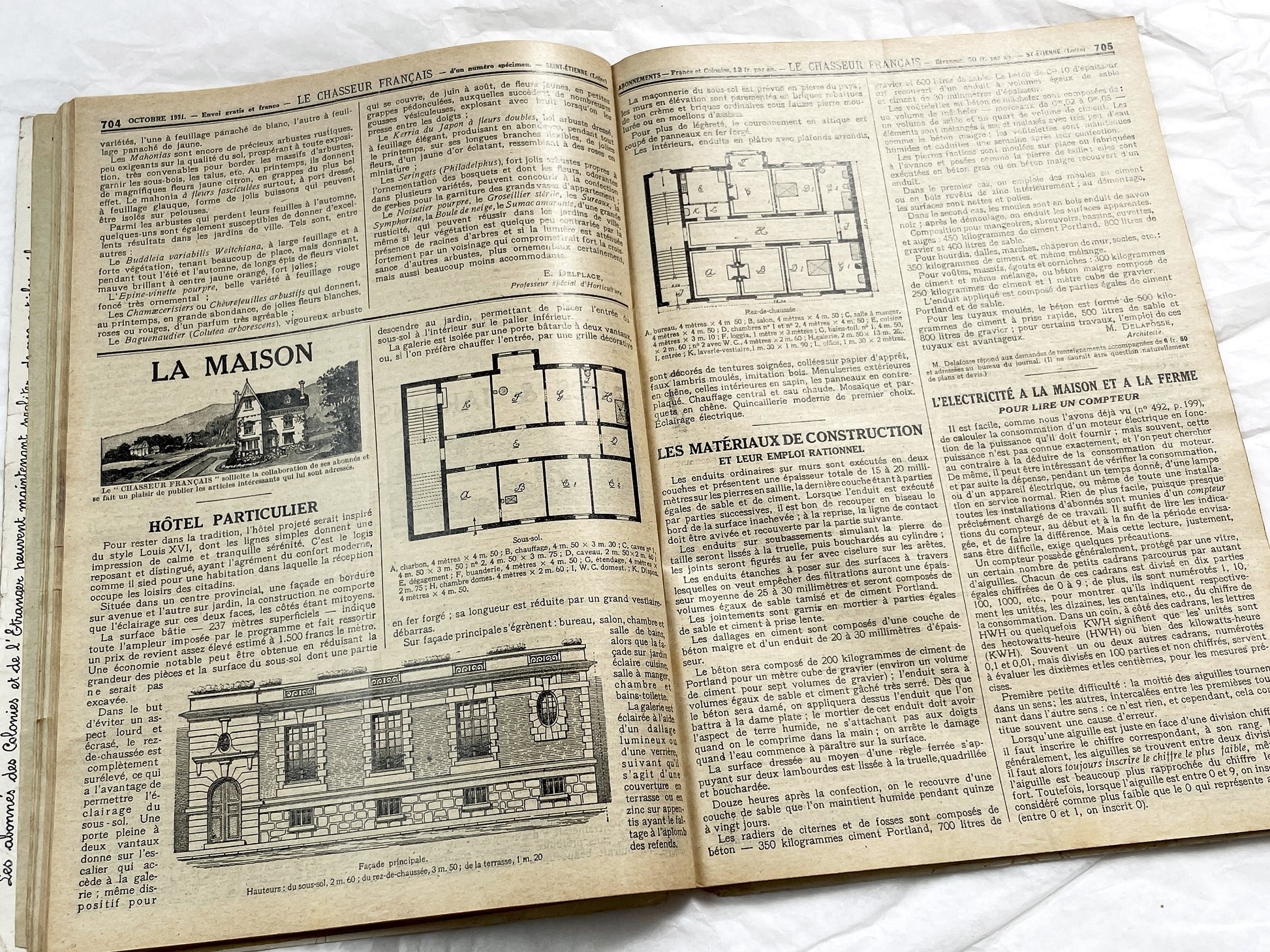 1930s – French Magazine - Le Chasseur Français - French vintage illustrated lifestyle & advertising publication