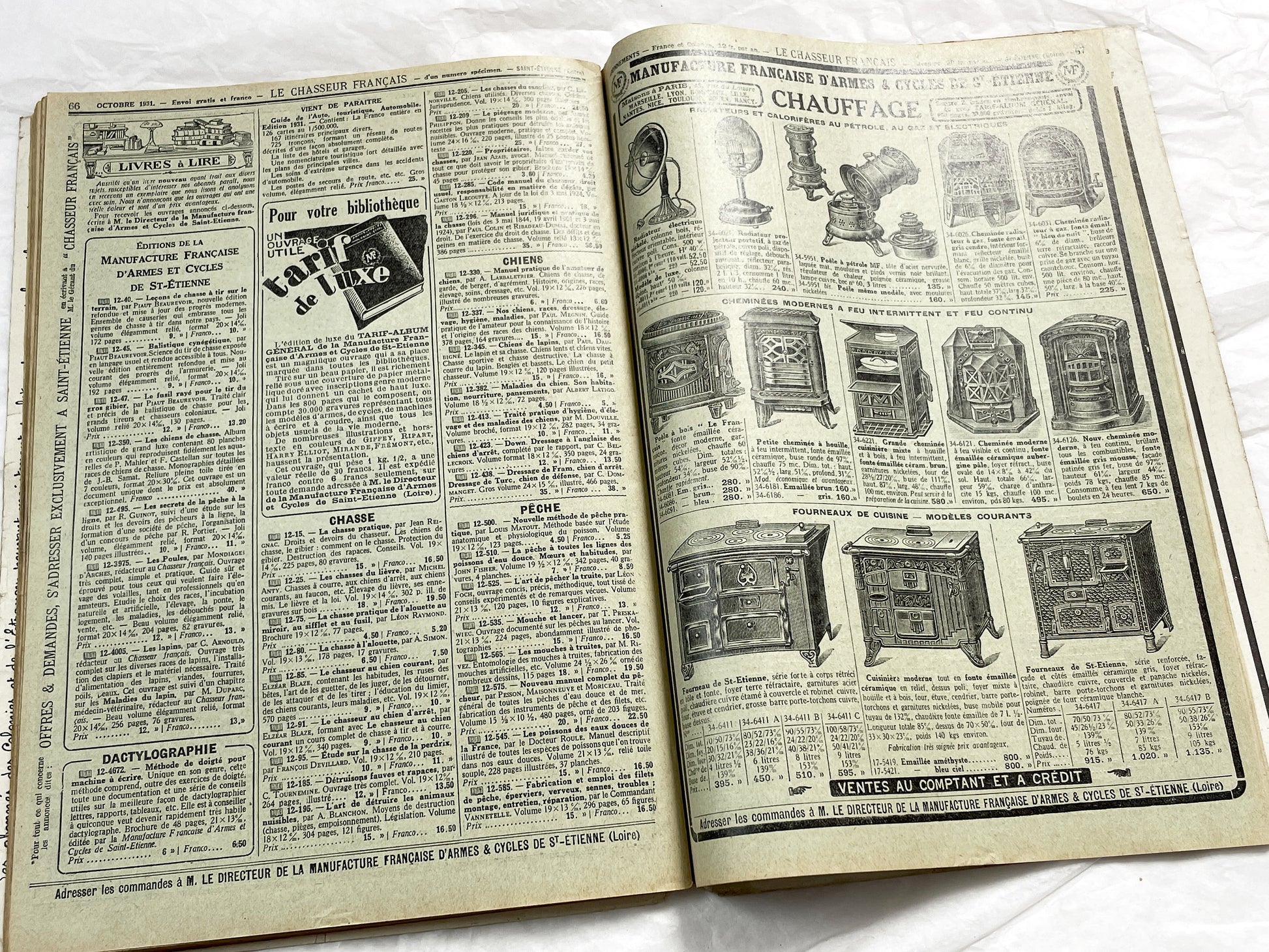 1930s – French Magazine - Le Chasseur Français - French vintage illustrated lifestyle & advertising publication