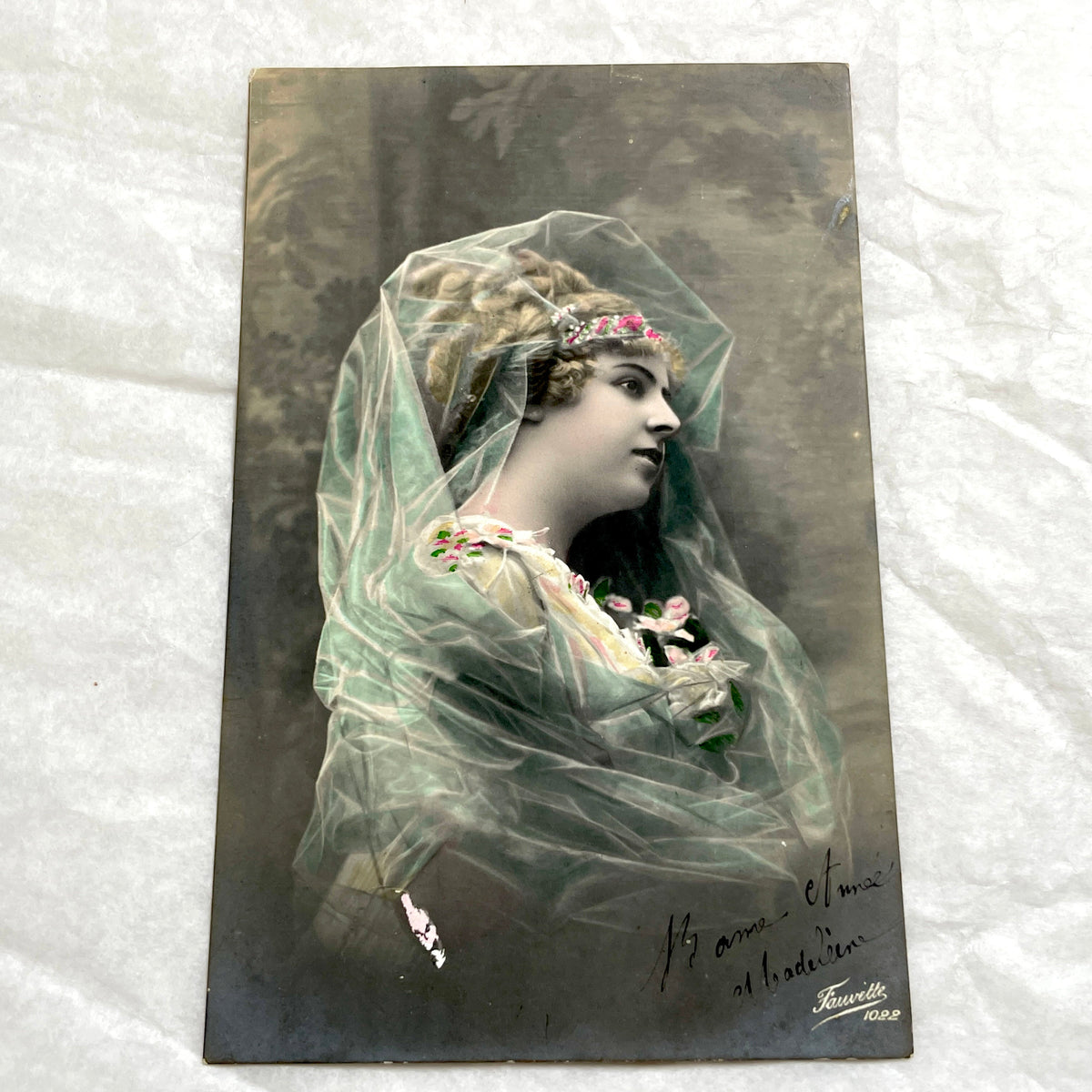 1910s - French Actress Postcard - Hand - Colored Portrait Fauvette