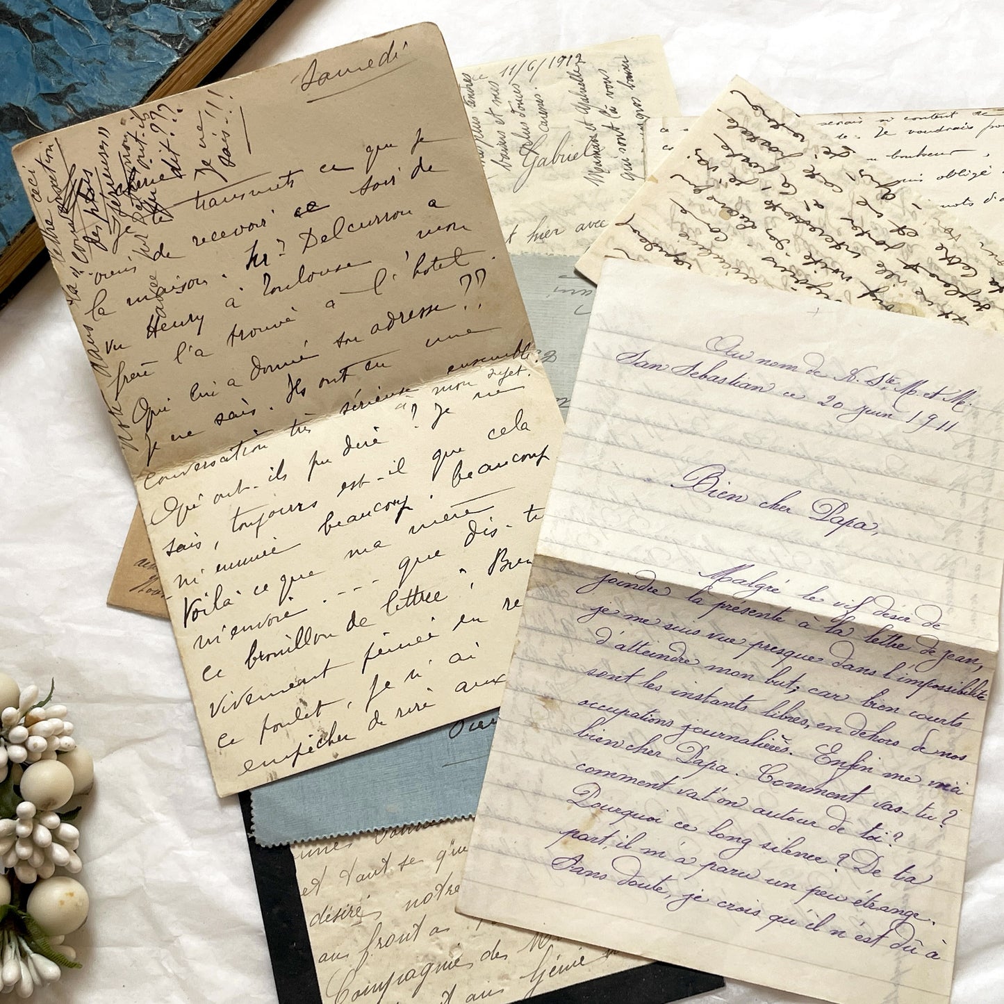 1910s - 20 French letters - Bundle of Antique French Letters – Handwritten 1910s Ephemera – Cursive Script, Ink, Mixed Paper Styles