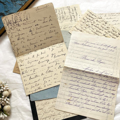 1910s - 20 French letters - Bundle of Antique French Letters – Handwritten 1910s Ephemera – Cursive Script, Ink, Mixed Paper Styles