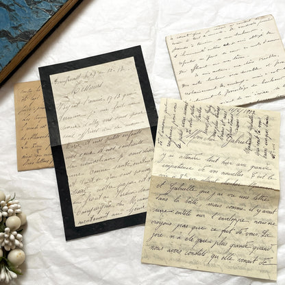 1910s - 20 French letters - Bundle of Antique French Letters – Handwritten 1910s Ephemera – Cursive Script, Ink, Mixed Paper Styles