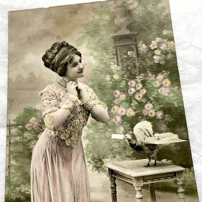 1900s - French New Year Postcard - Elegant Lady & Bird