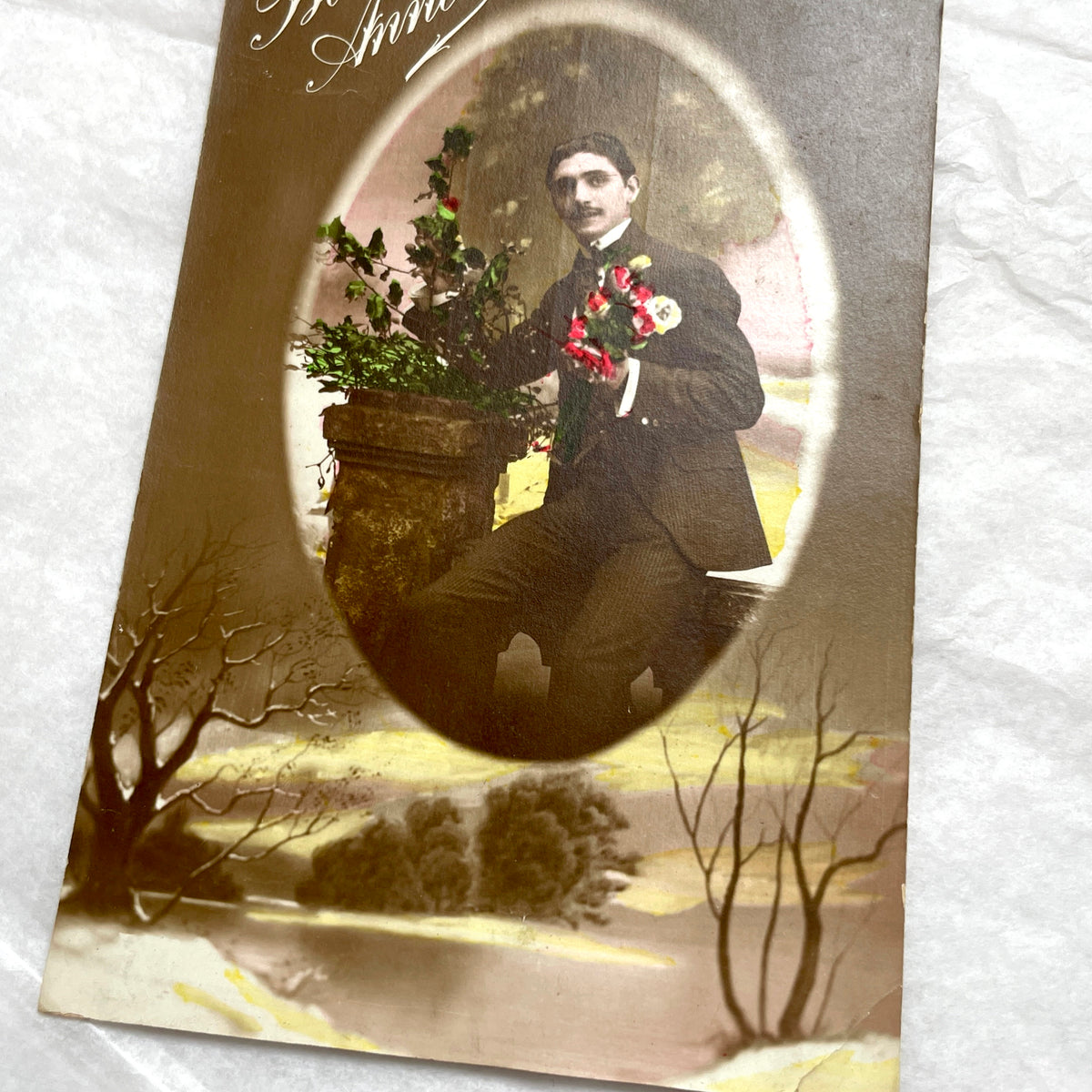 1900s - Vintage French Postcard - Man with Flowers - Bonne Année