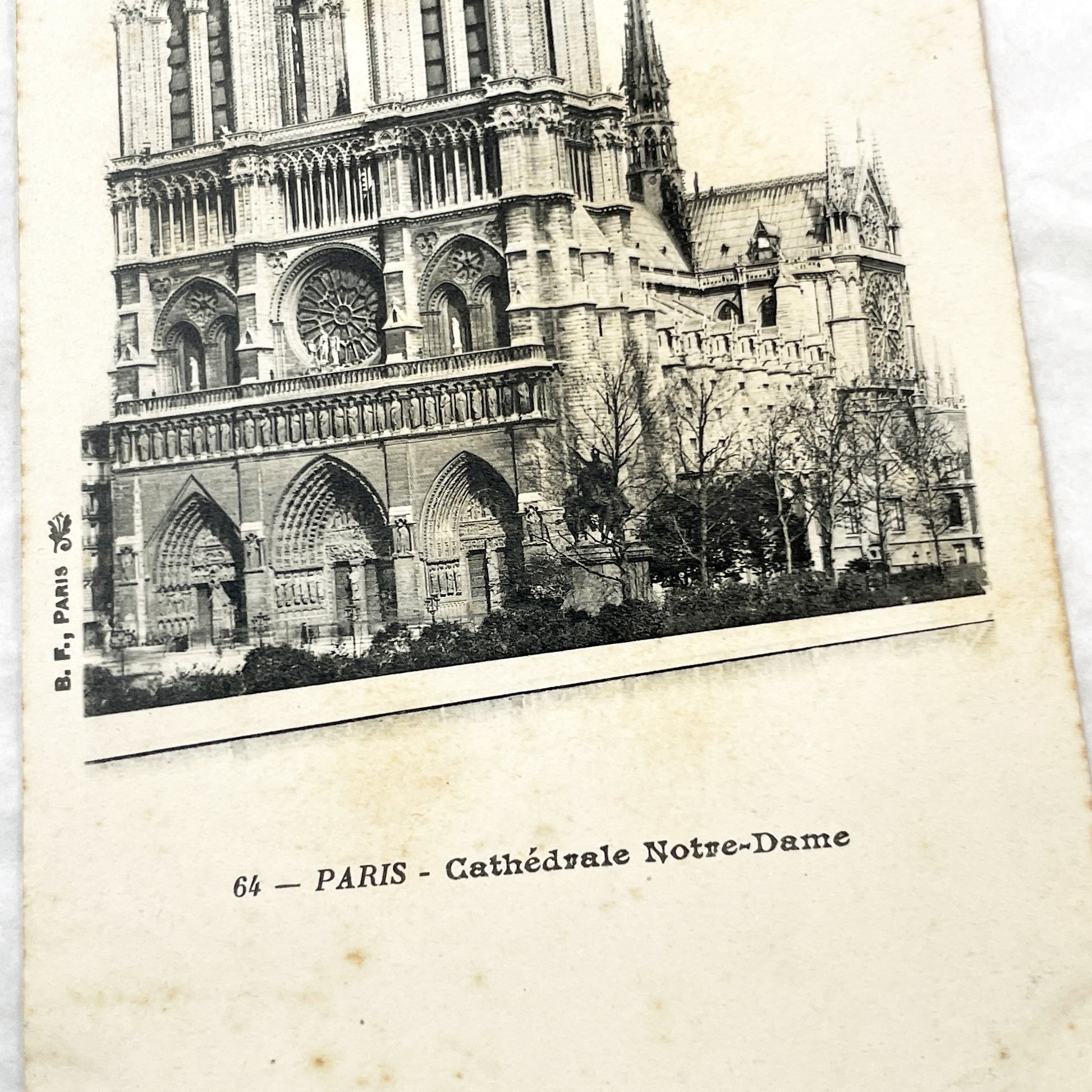 1900s - Vintage Postcard Paris Notre-Dame Cathedral - French Gothic Architecture - Historic Landmark - Collectible Ephemera