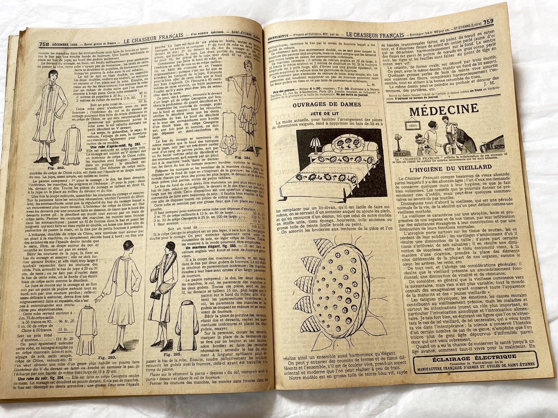 1920s – French Magazine - Le Chasseur Français - French vintage illustrated lifestyle & advertising publication