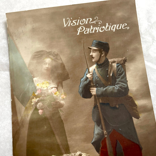 1910s - French Patriotic Postcard - Vision Patriotique Soldier And Mourning Woman - WWI Era