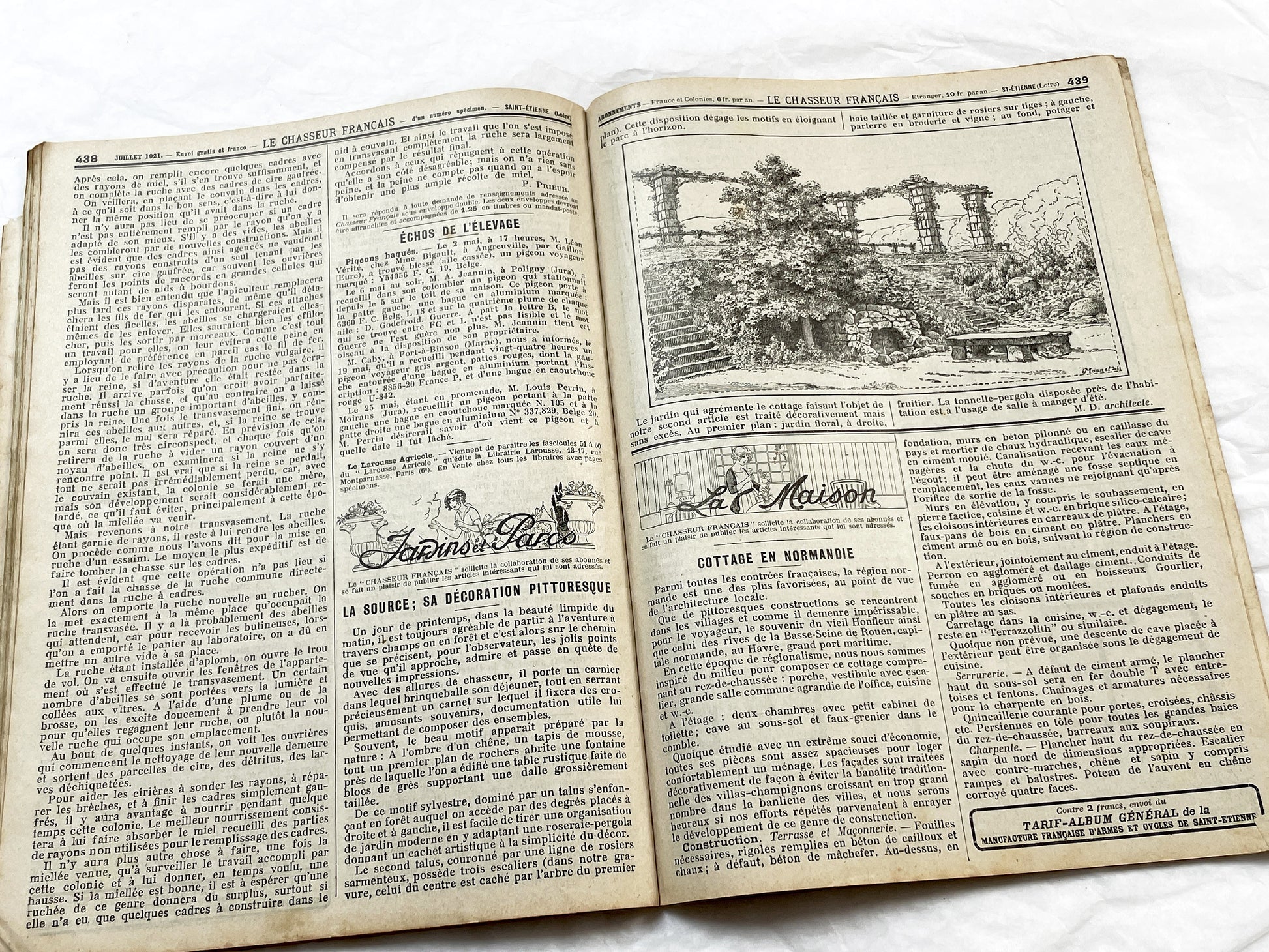 1920s – French Magazine - Le Chasseur Français - French vintage illustrated lifestyle & advertising publication