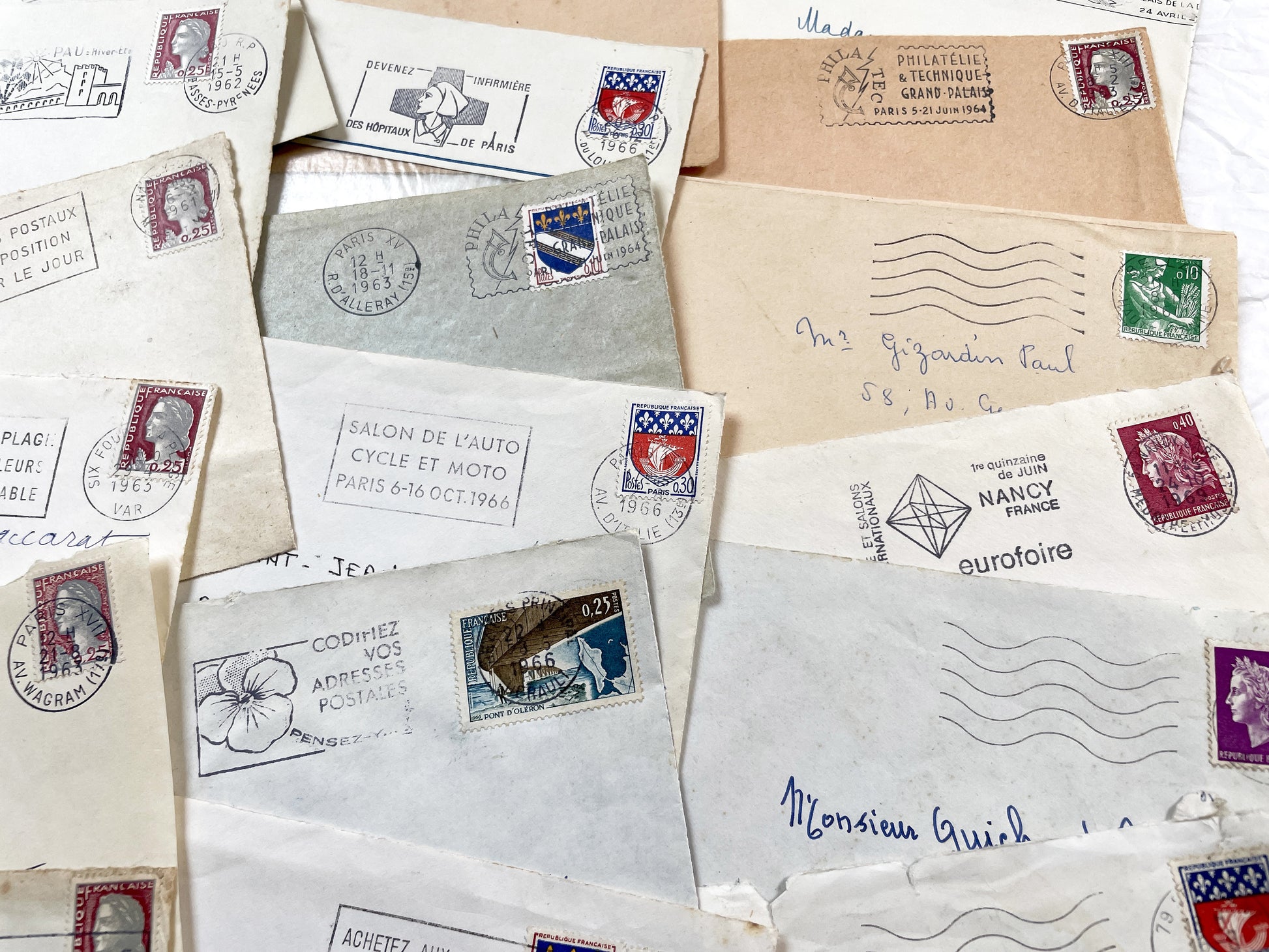 1960s - 30 French half-envelopes - Without letters inside - 1960s Ephemera for Junk Journals, Collage & Paper Crafts
