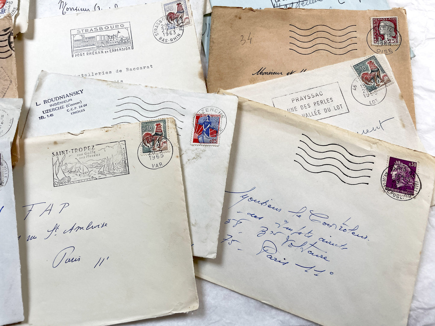 1960s - 30 French half-envelopes - Without letters inside - 1960s Ephemera for Junk Journals, Collage & Paper Crafts