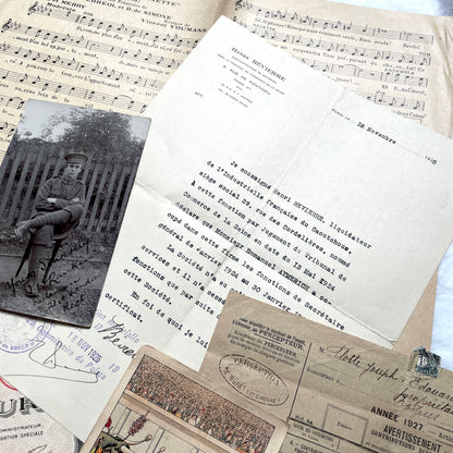 Vintage 1920s French paper ephemera lot featuring diverse antique documents, letters, invoices, and postcards from France.