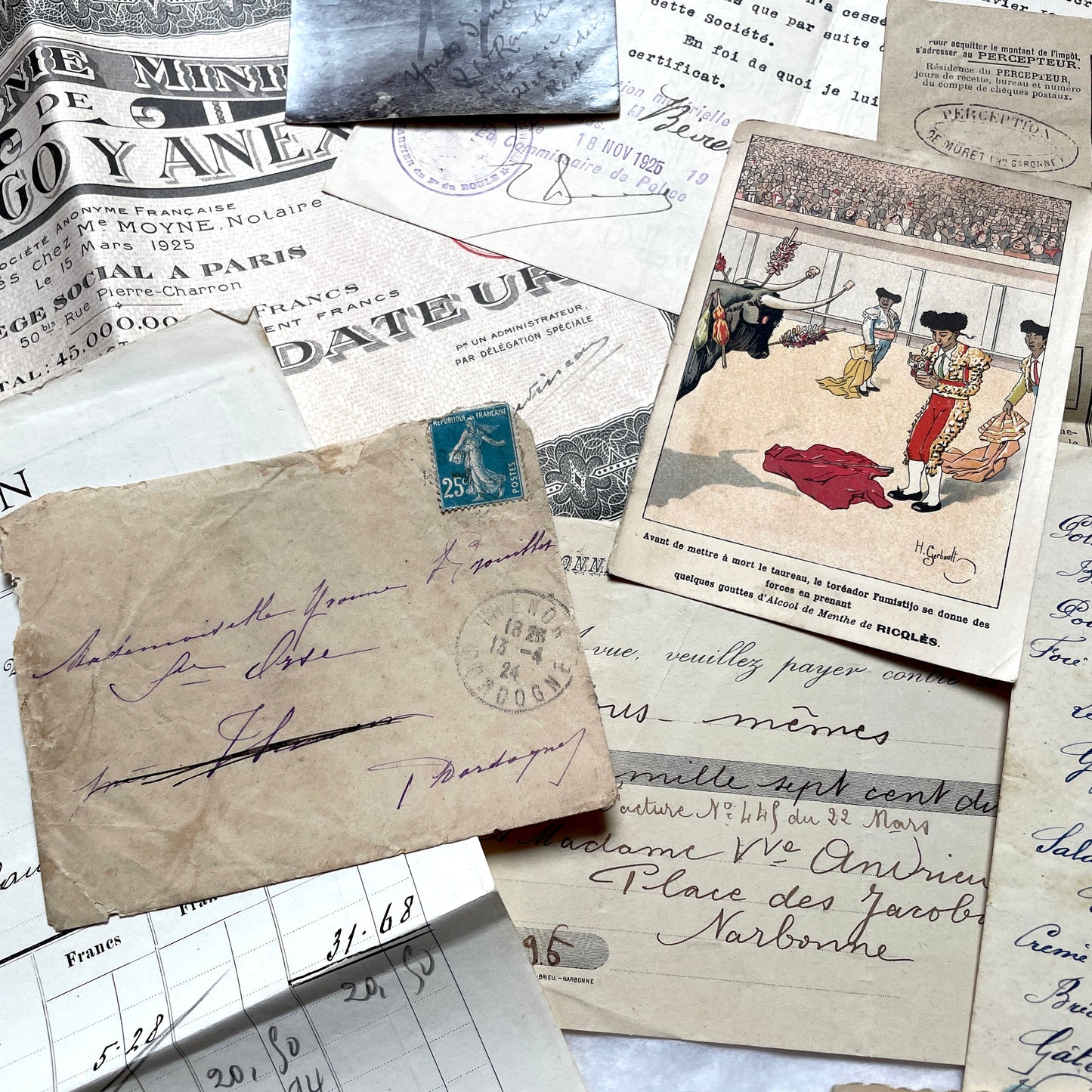 Vintage 1920s French paper ephemera lot featuring diverse antique documents, letters, invoices, and postcards from France.