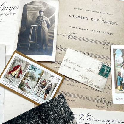 Lot of 20 French historical documents from the 1910s WWI era, including handwritten letters, postcards, and military correspo