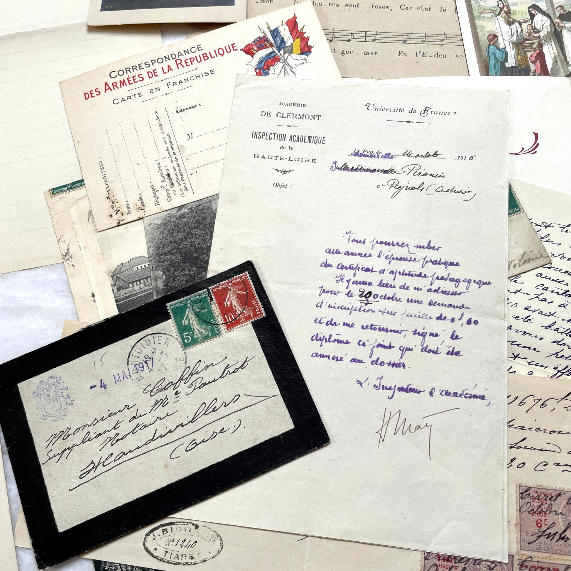 Lot of 20 French historical documents from the 1910s WWI era, including handwritten letters, postcards, and military correspo